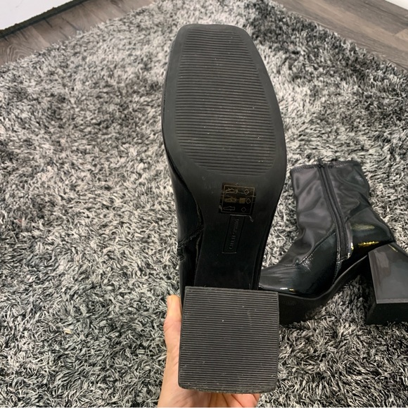 Call It Spring Booties Vegan Patent Faux Leather Zip up Retro Block Heel size 10 - Picture 3 of 9